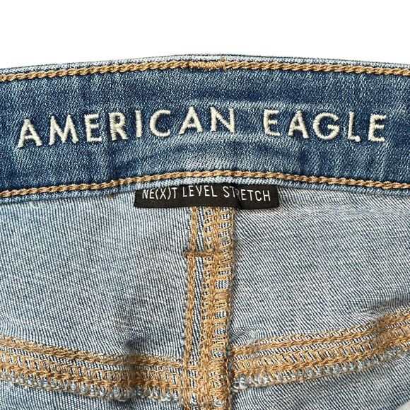 American Eagle Hi-Rise Shortie Distressed Denim Shorts Size 0 Next Level Stretch - Picture 7 of 9